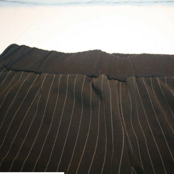 Women’s size med B-Sport Maternity pinstripe pant. - Picture 1 of 13
